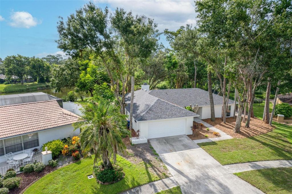 Photo of 1862 Orangewood Lane, Sarasota, FL 34232 (MLS # W7878251)