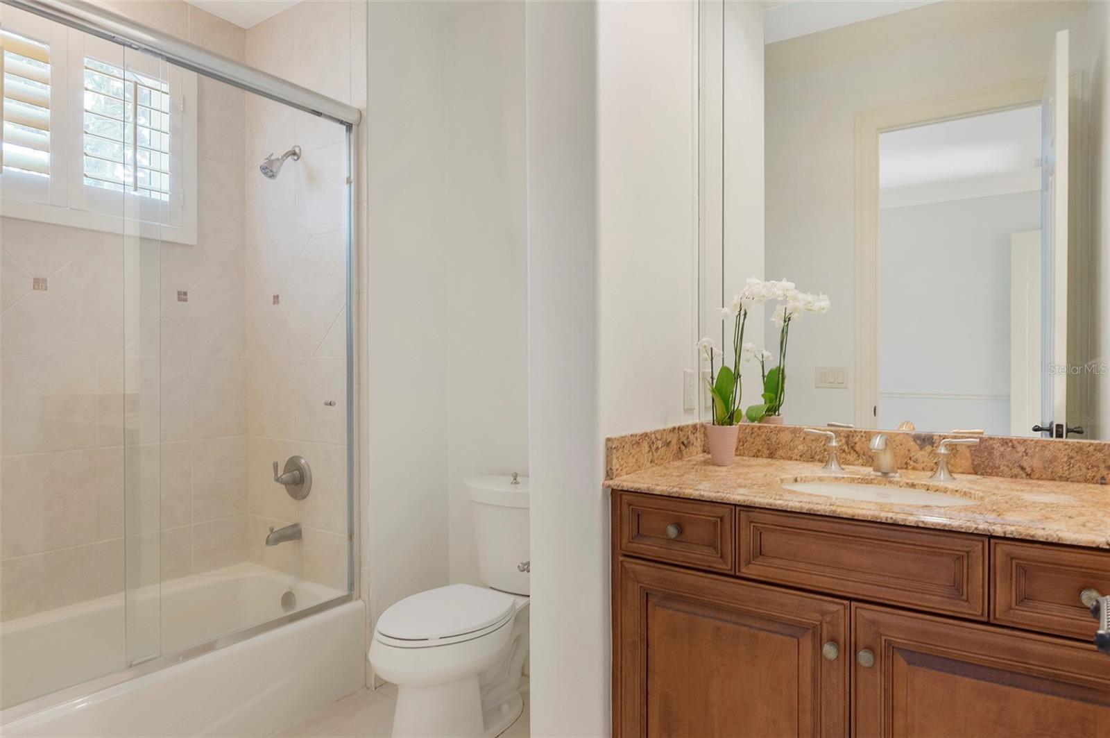 KEYSTONE SHORES ESTATES - Residential