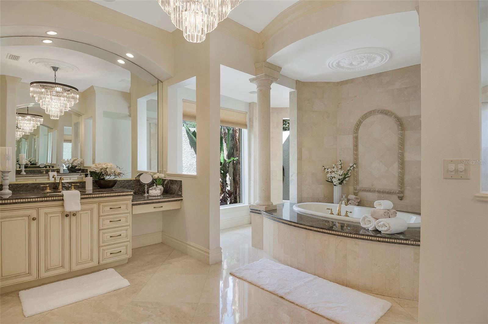 KEYSTONE SHORES ESTATES - Residential