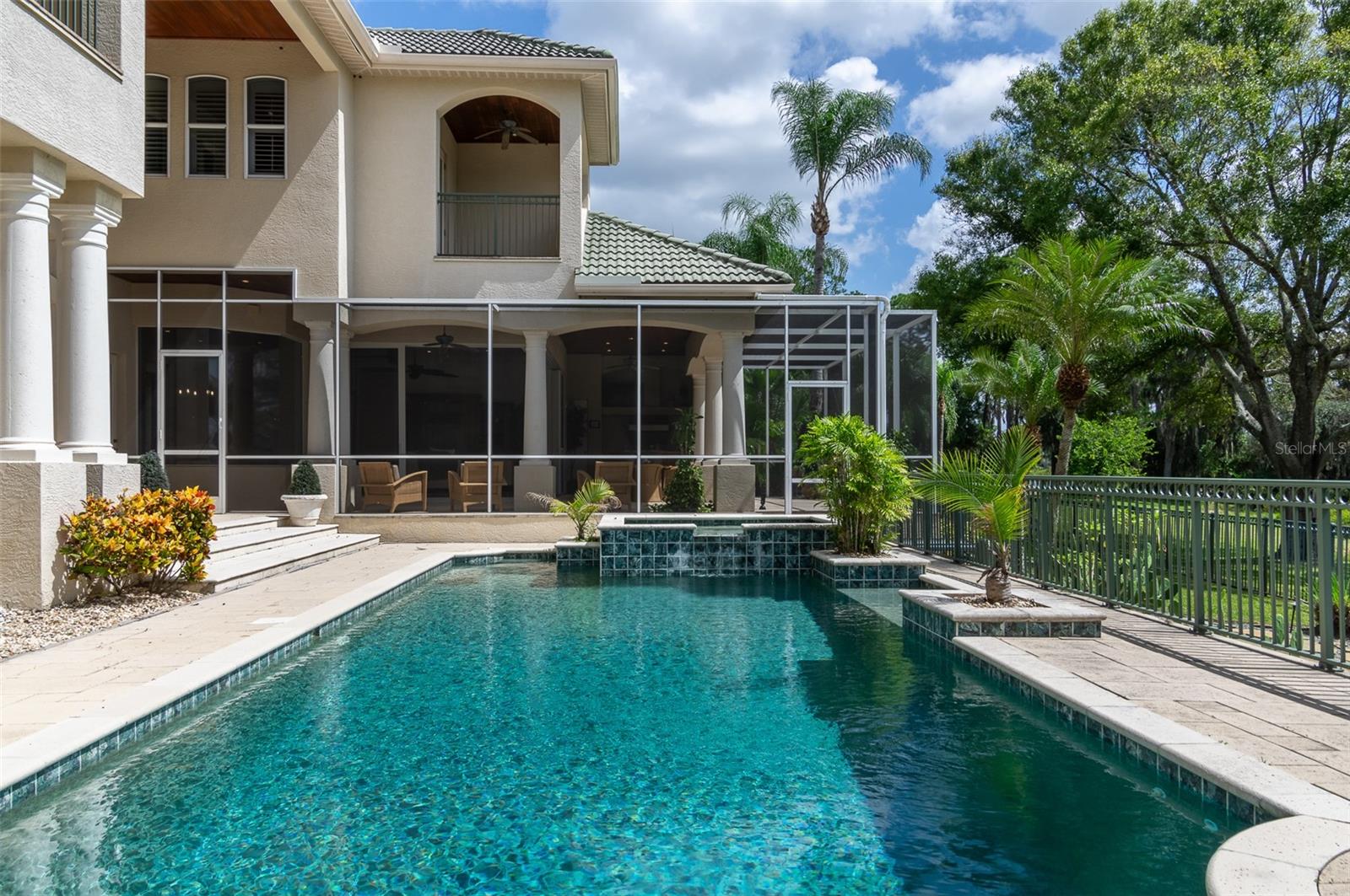 KEYSTONE SHORES ESTATES - Residential