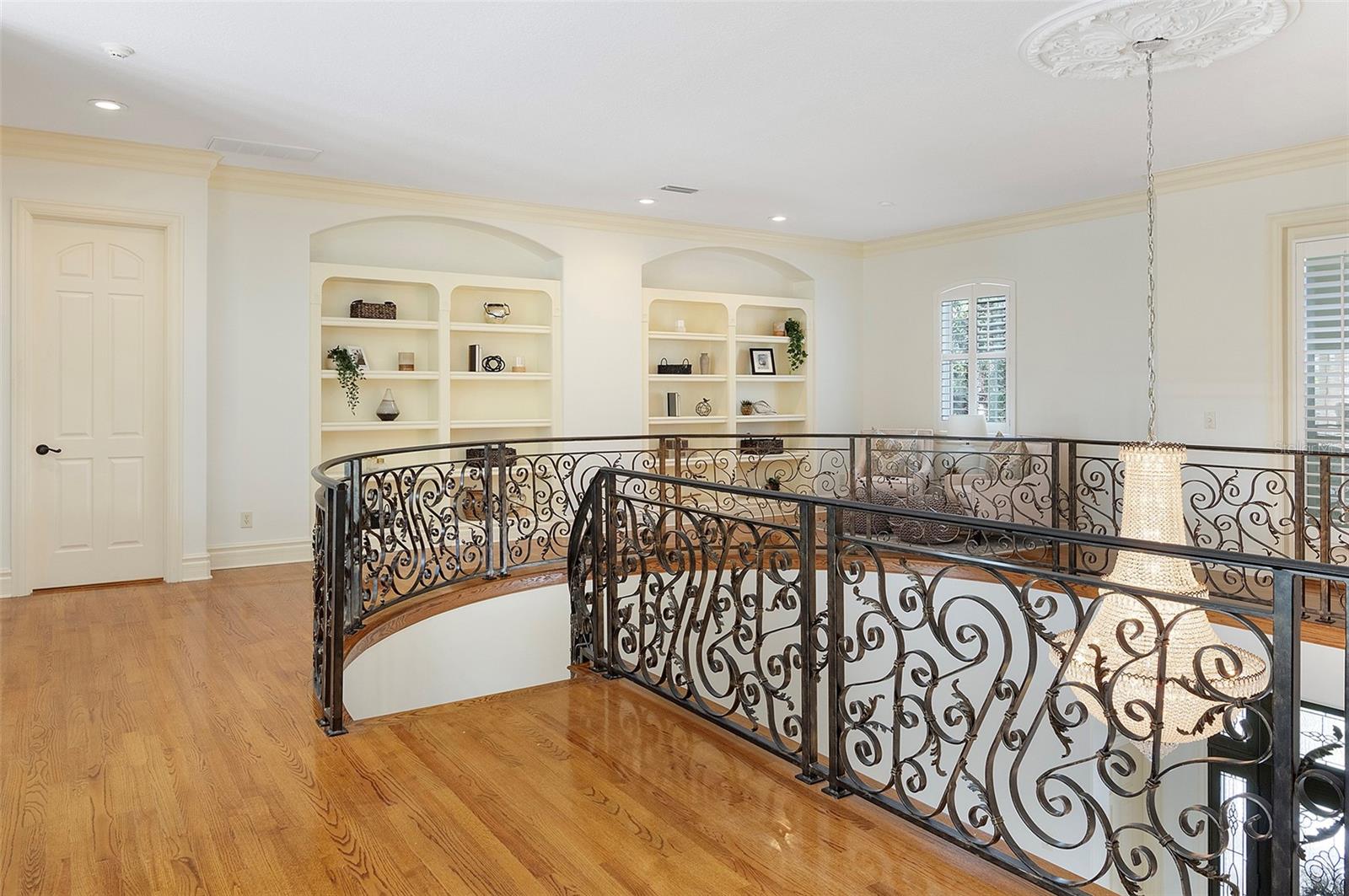 KEYSTONE SHORES ESTATES - Residential