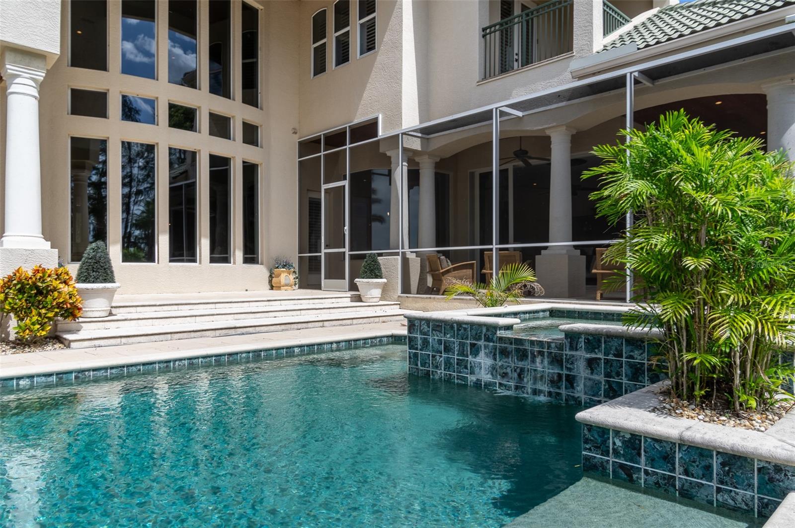 KEYSTONE SHORES ESTATES - Residential