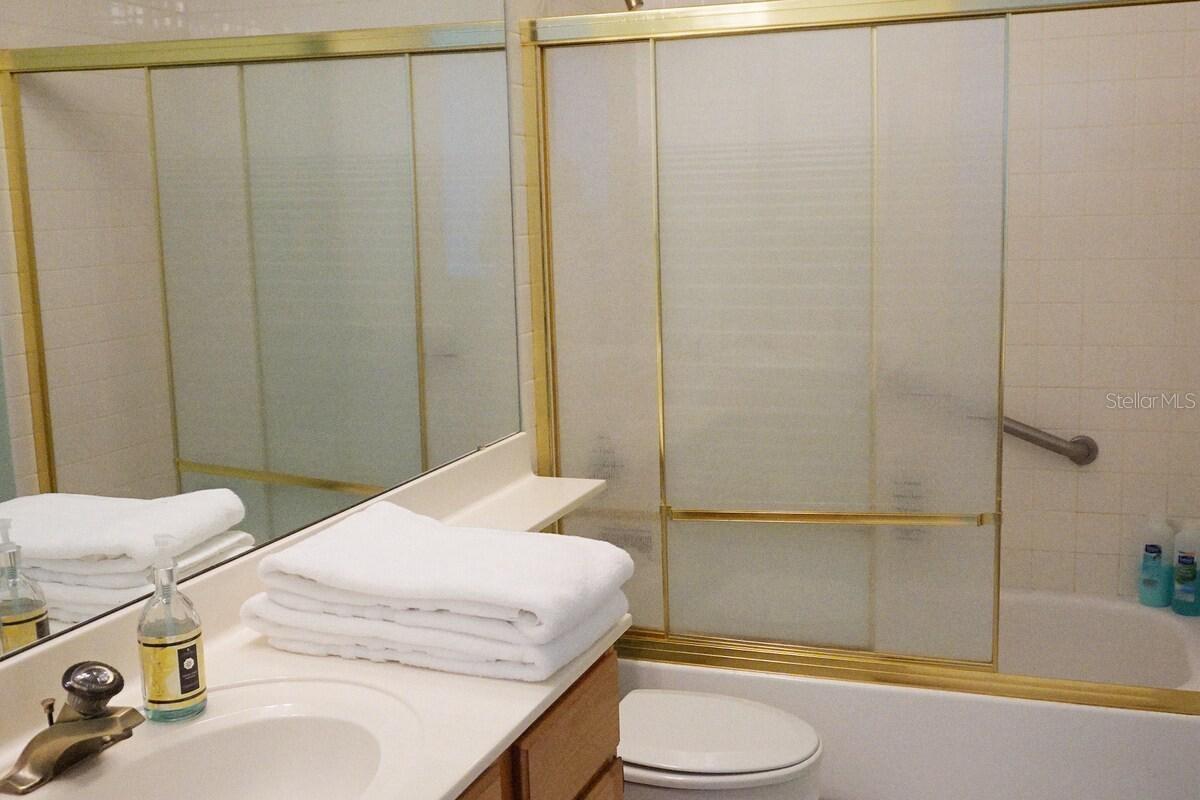 PARKVIEW NORTH - Residential Lease