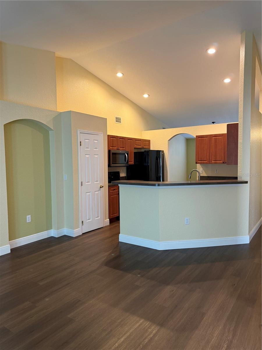 POINCIANA SUB NBRHD 6 VIL 7 - Residential Lease