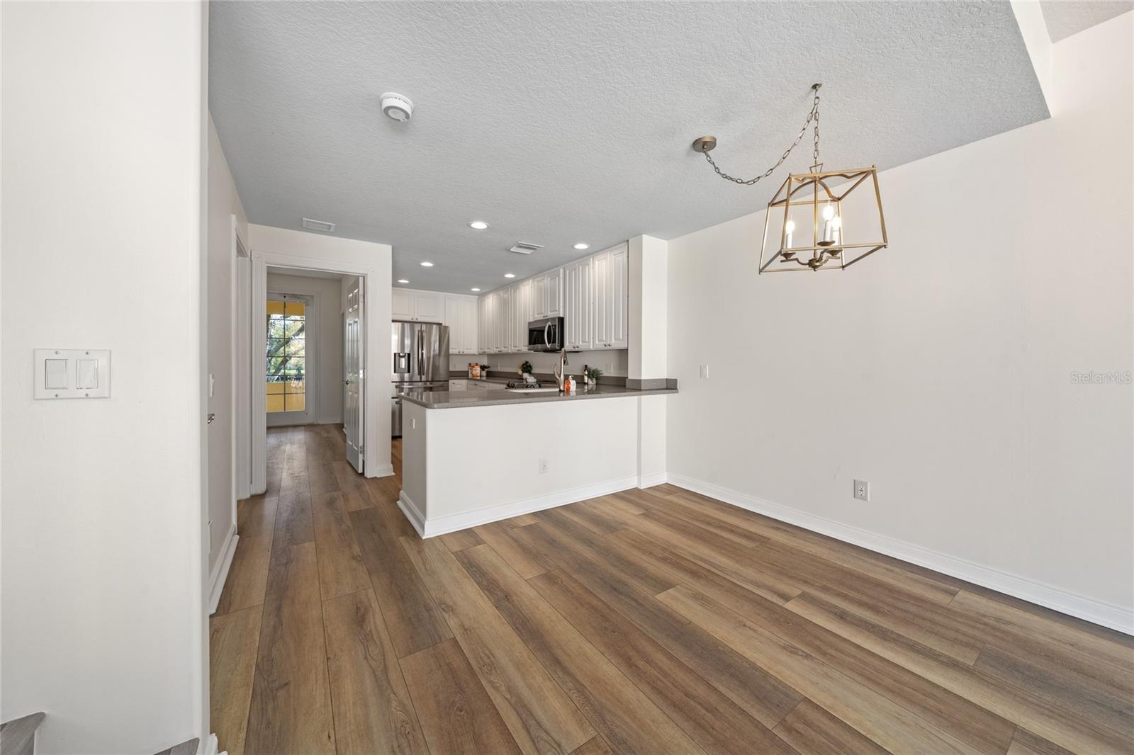 VILLAGEWALK/LK NONA UNS 1A 1B - Residential Lease