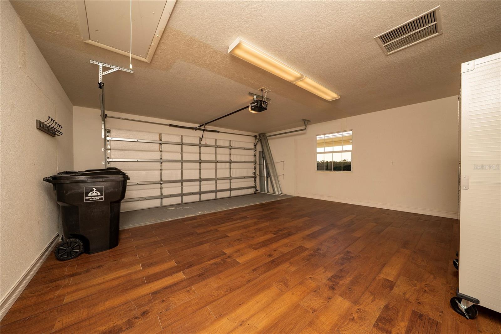 VILLAGEWALK/LK NONA UNS 1A 1B - Residential Lease