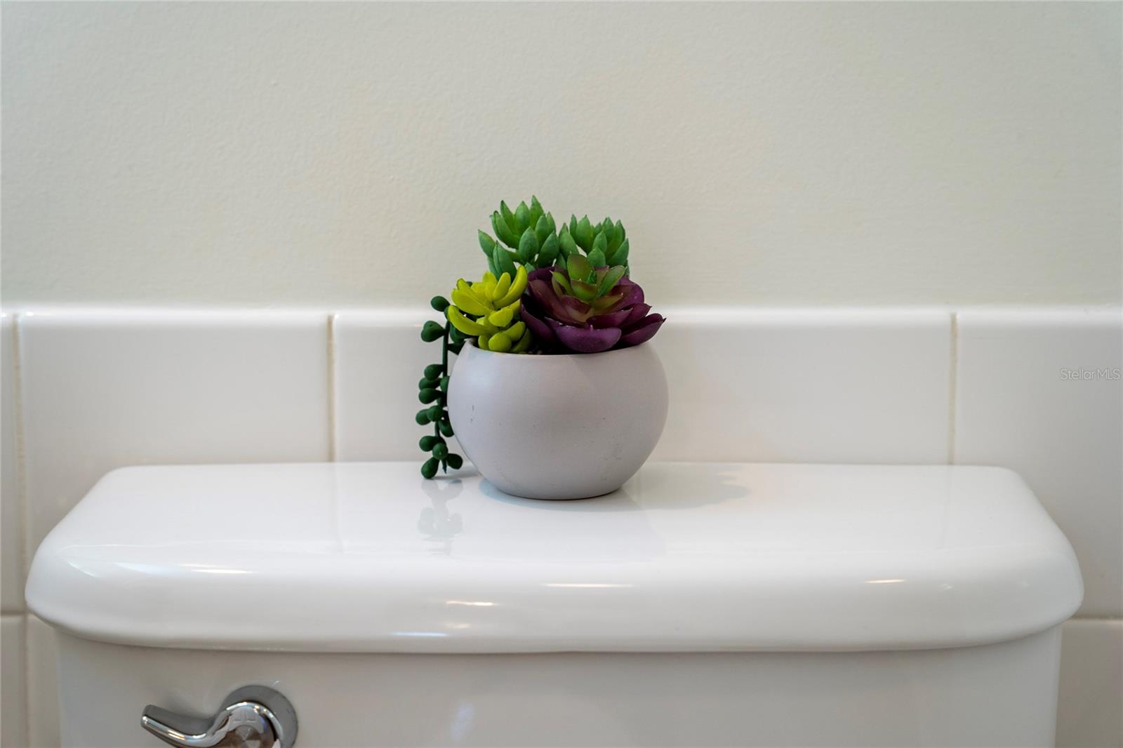 VILLAGEWALK/LK NONA UNS 1A 1B - Residential Lease