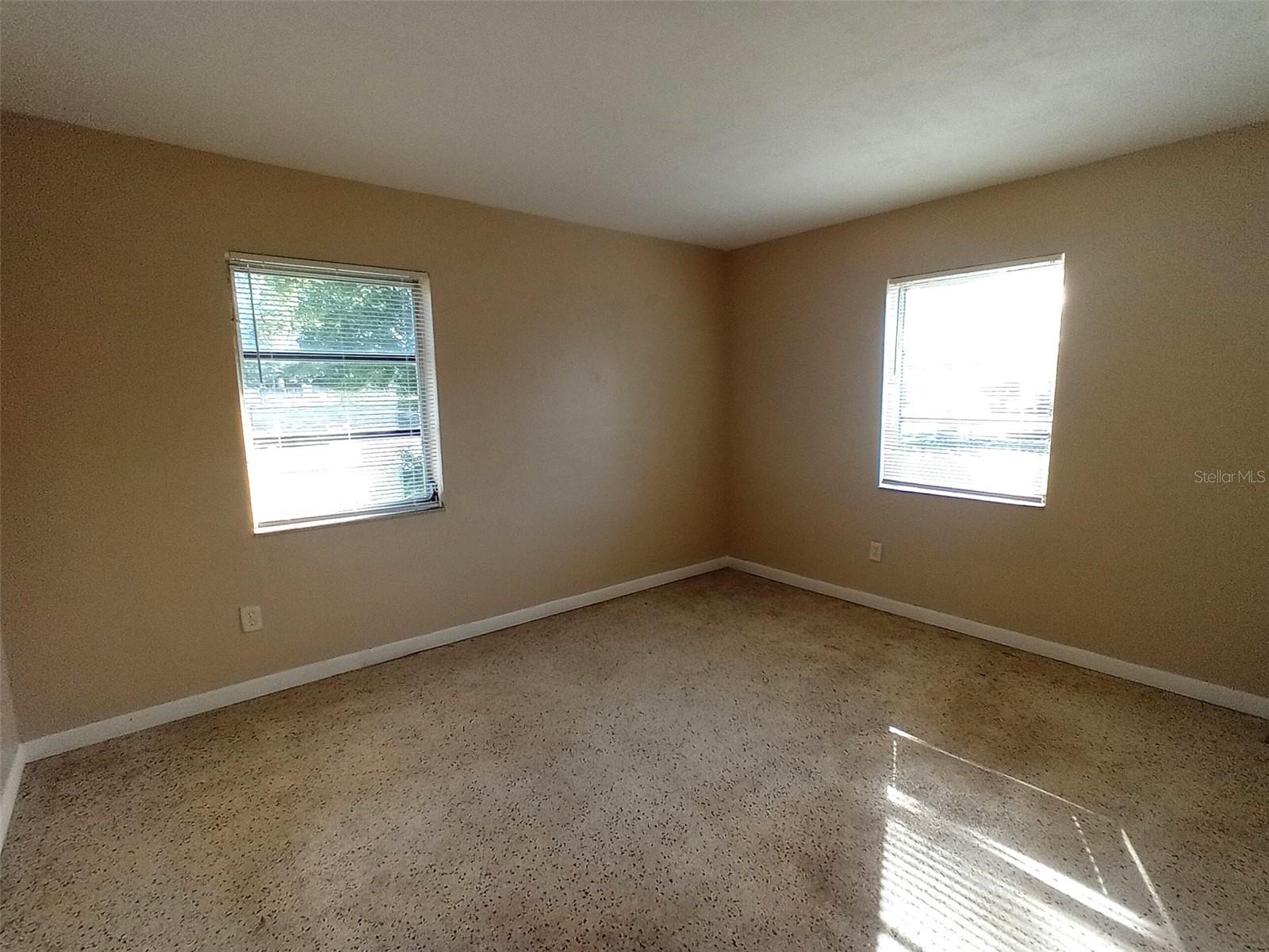 DELTONA LAKES UNIT 74 - Residential Lease