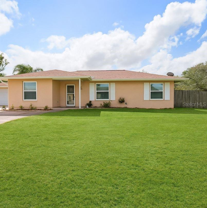 Welcome to 2283 Howland Blvd, a cozy and well-maintained 3-bedroom, 1-bath single-family home offering comfort and convenience in a prime Deltona location.
This home features a practical floor plan with a bright living area, a functional kitchen, and three comfortable bedrooms. The property also includes a 1-car garage for added storage and parking.
Enjoy a spacious front yard, perfect for outdoor activities, gardening, or simply relaxing on weekends.
Location Highlights:
- Close to shopping, dining, and local schools
- Easy access to I-4 for commuting to Orlando or Daytona
- Conveniently situated near parks and daily essentials
Key Features:
- 3 bedrooms / 1 bathroom
- Attached 1-car garage
- Spacious front yard
- Comfortable single-family living
This home is move-in ready and waiting for you! Schedule your showing today.
Small Pets Allowed
Tenant Liability Insurance **Required**
