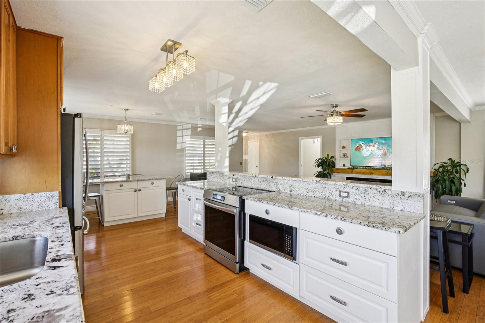 HARBOR HILLS - Residential