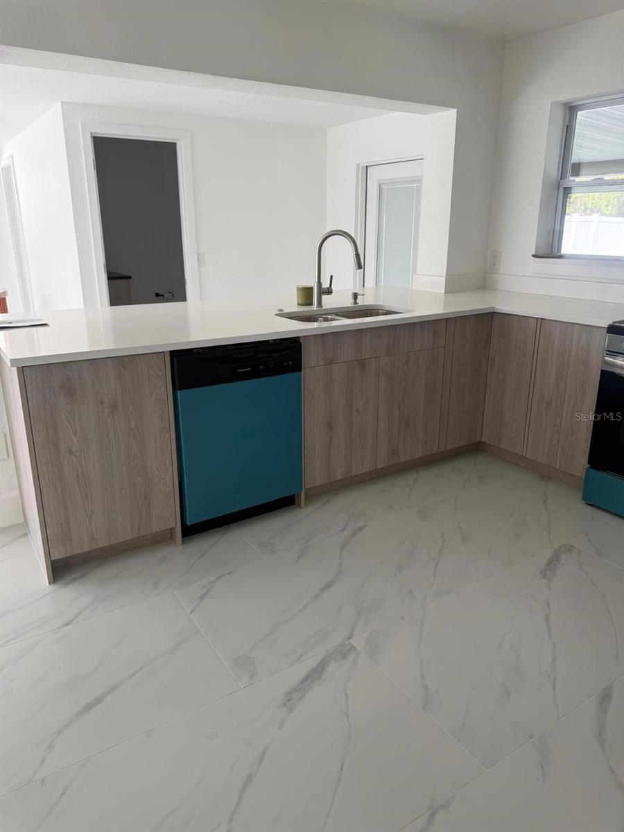 SHORE ACRES OVERLOOK SEC - Residential