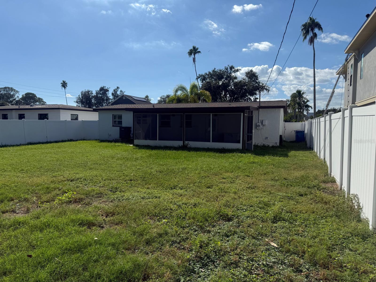 SHORE ACRES OVERLOOK SEC - Residential