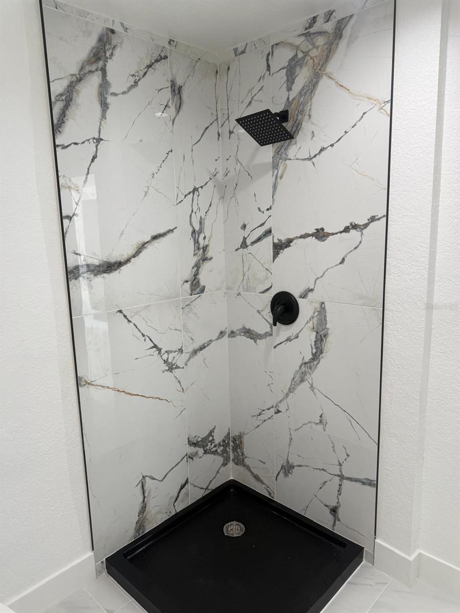 SHORE ACRES OVERLOOK SEC - Residential