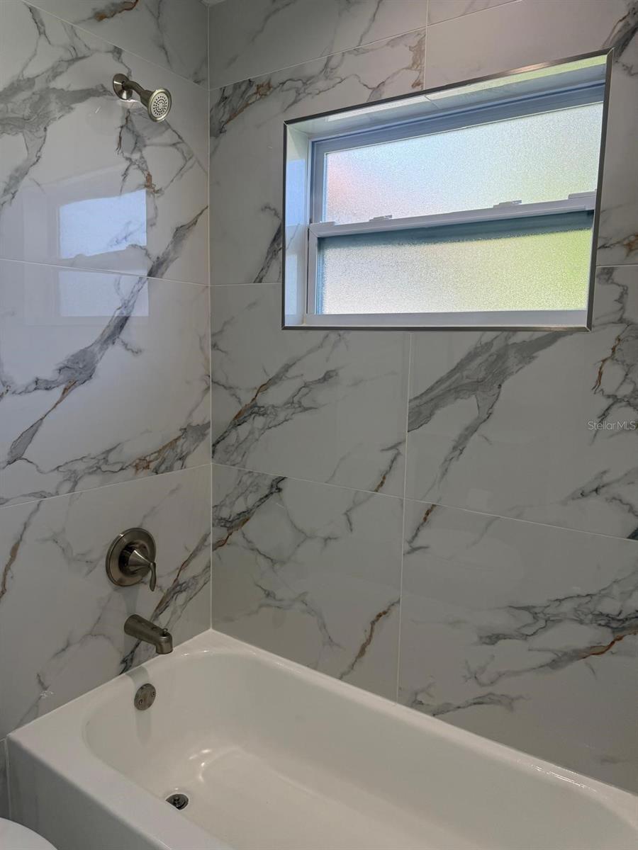 SHORE ACRES OVERLOOK SEC - Residential