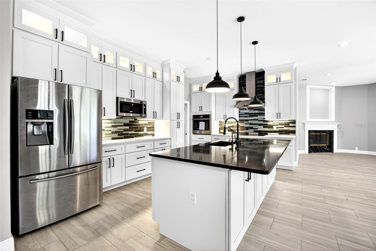 HENDRY CREEK - Residential