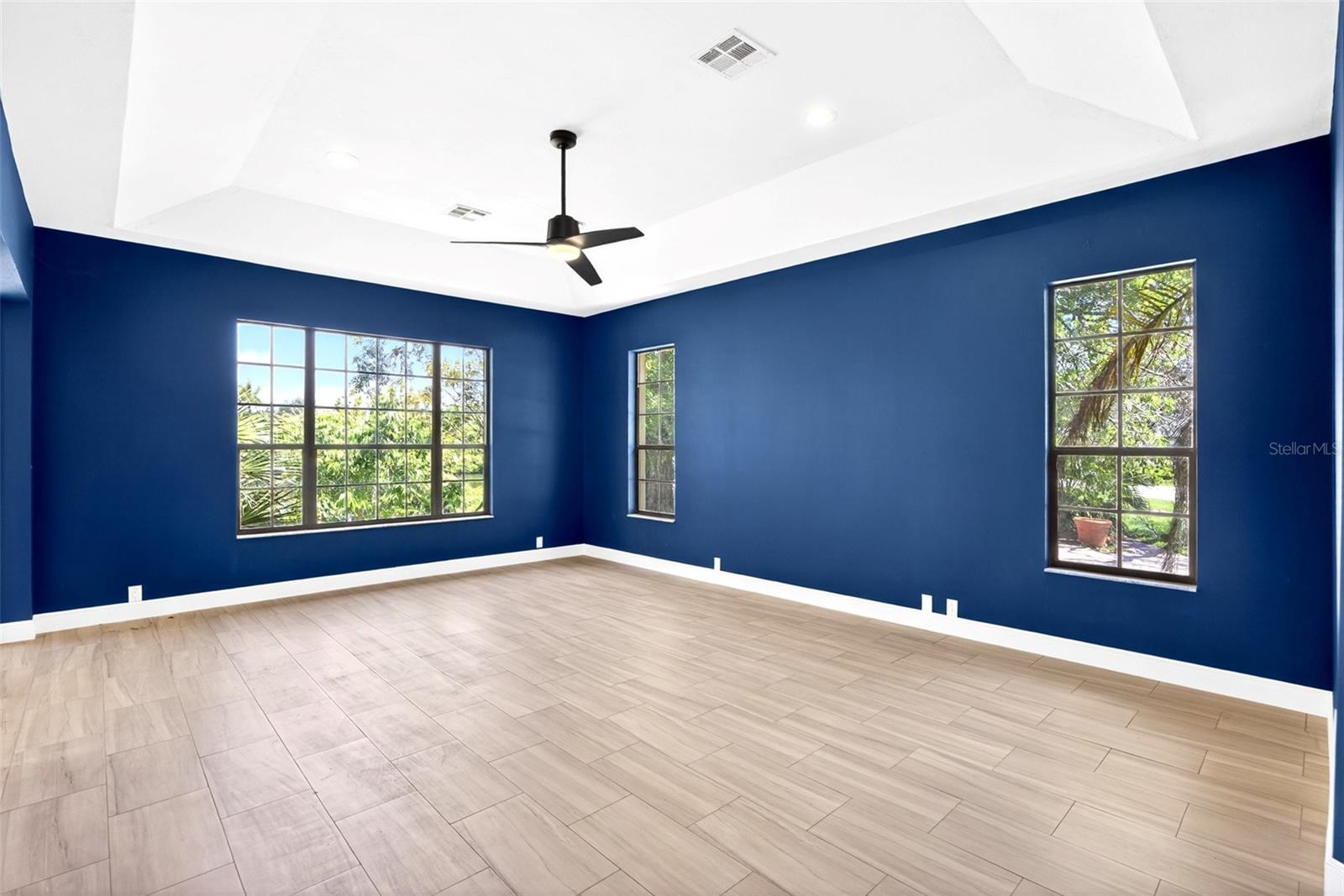 HENDRY CREEK - Residential