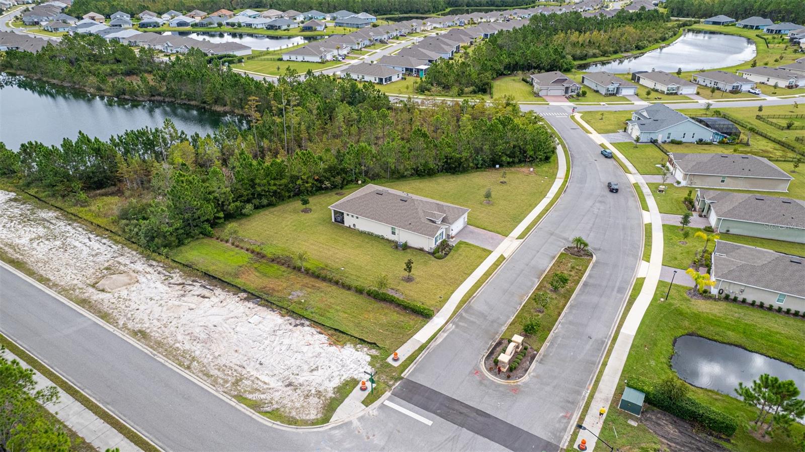 HUNTINGTON GREEN/HUNTERS RDG - Residential