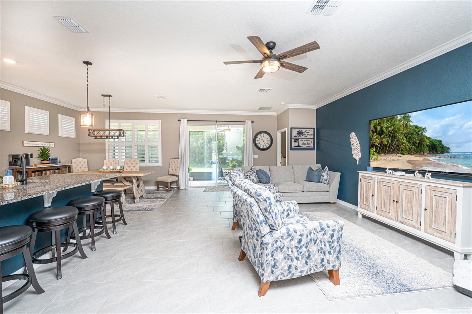 HUNTINGTON GREEN/HUNTERS RDG - Residential