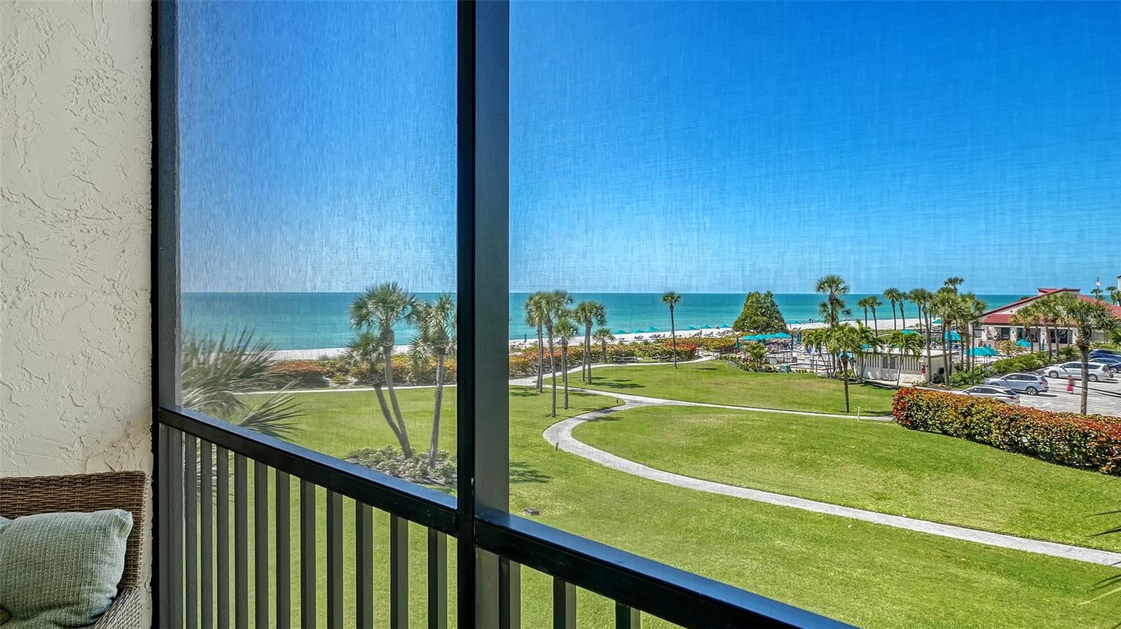 1925 GULF OF MEXICO DRIVE G8-303