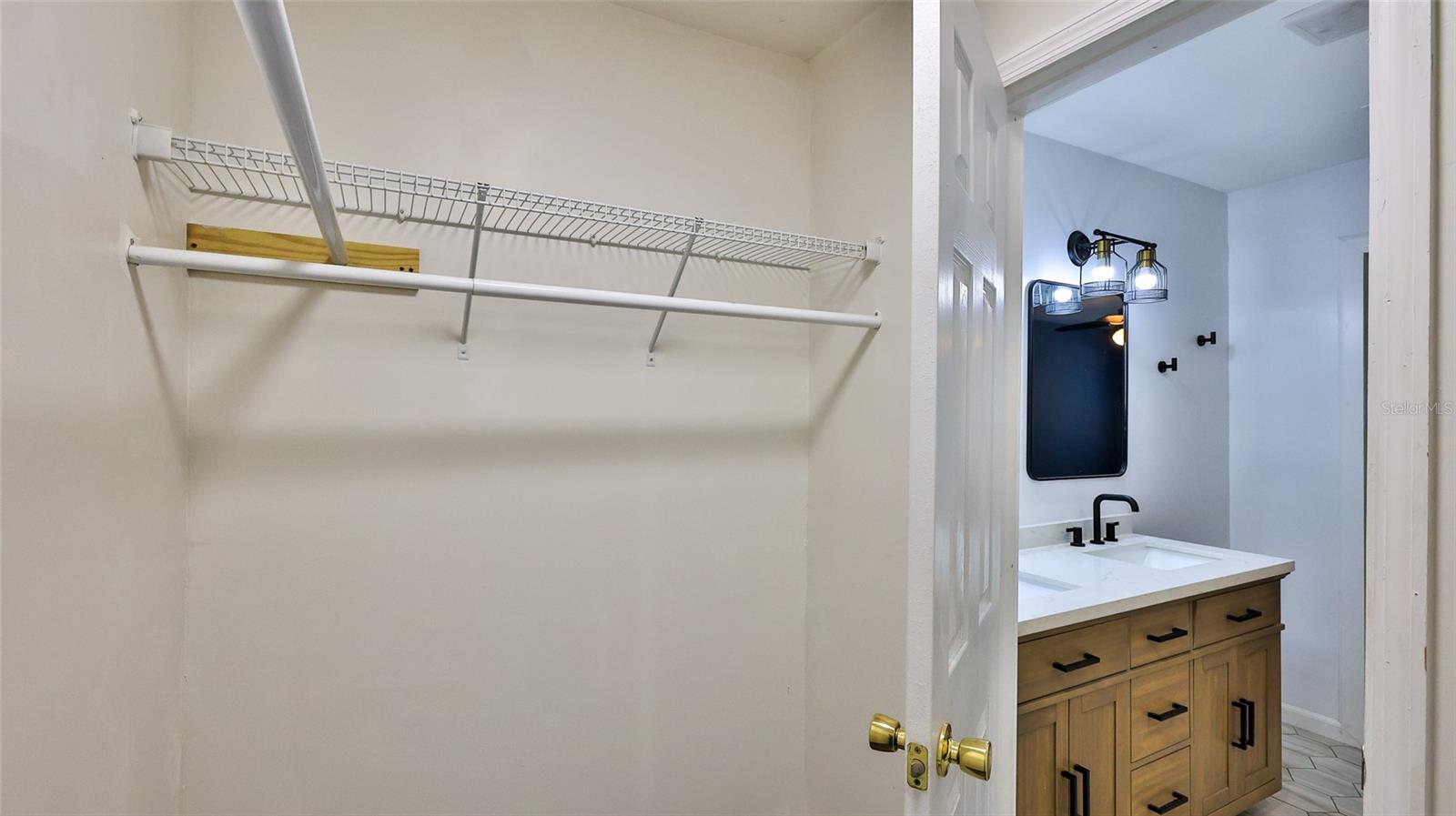 FLORIDA SHORES - Residential