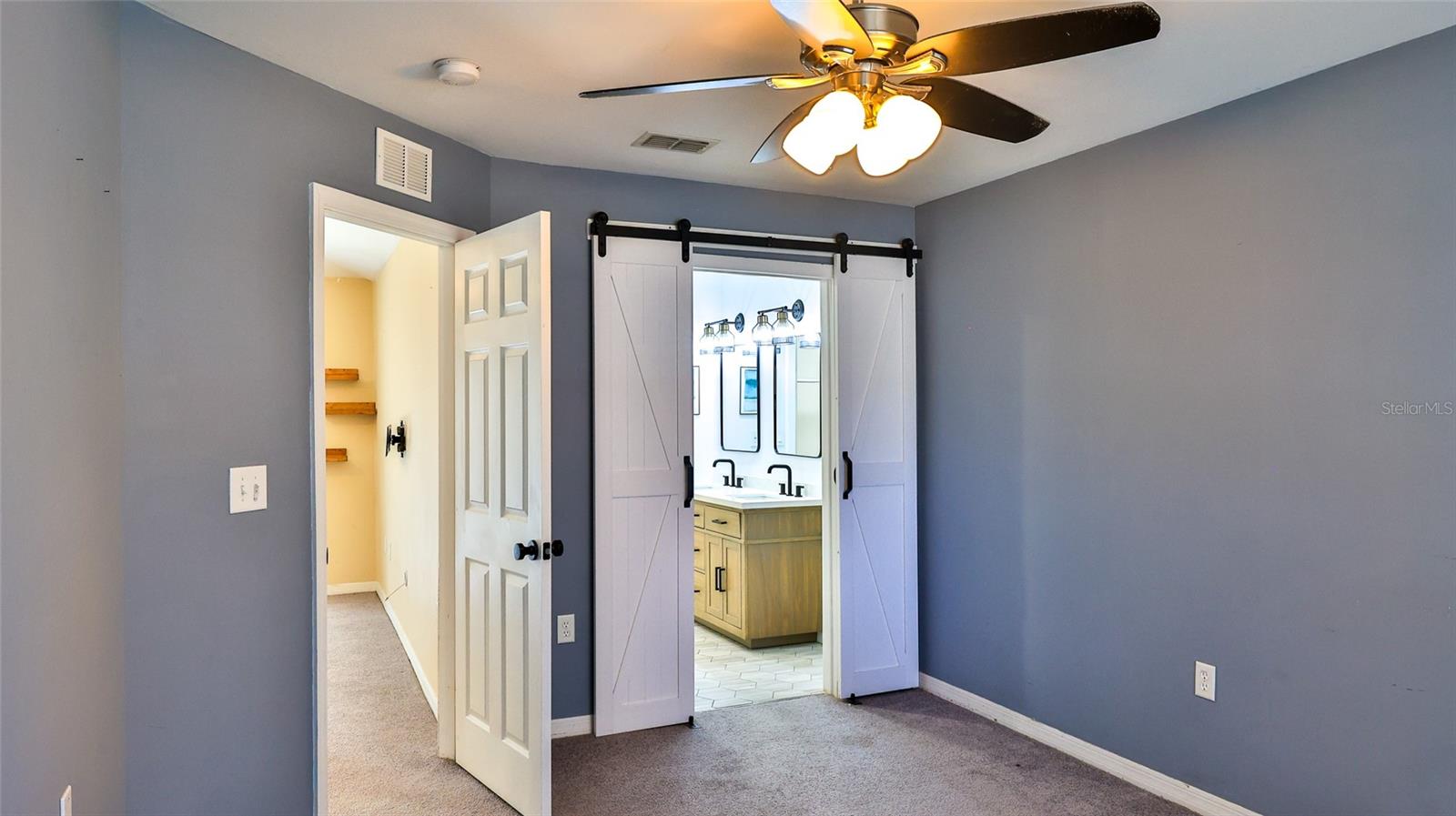 FLORIDA SHORES - Residential