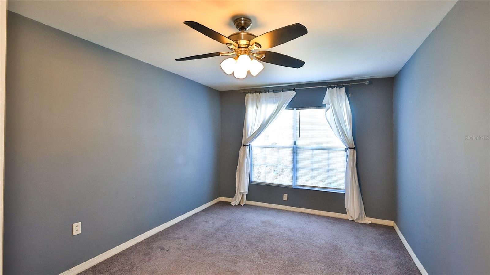 FLORIDA SHORES - Residential