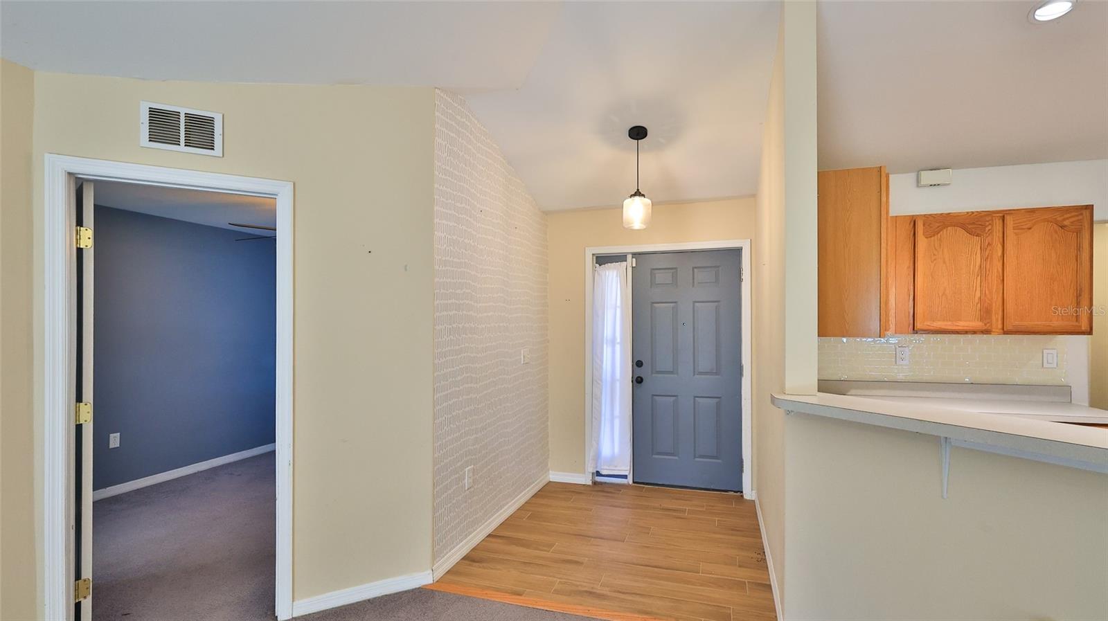 FLORIDA SHORES - Residential