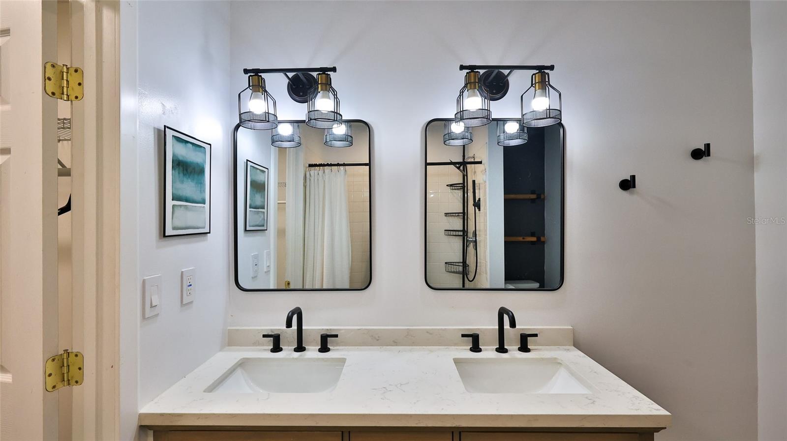 FLORIDA SHORES - Residential