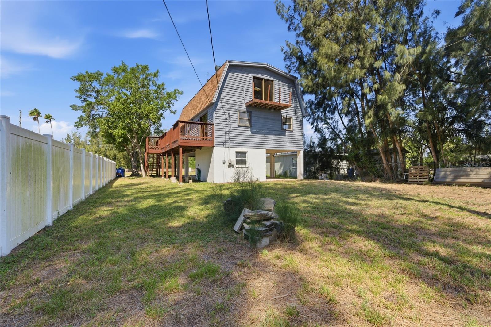 RIO VISTA - Residential