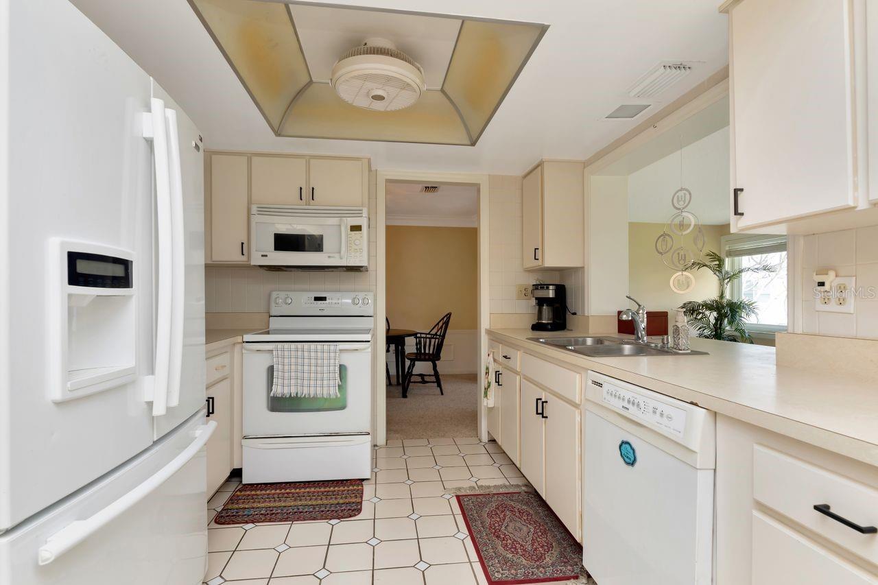 MAINLANDS OF TAMARAC BY THE GULF TWO CONDO - Residential