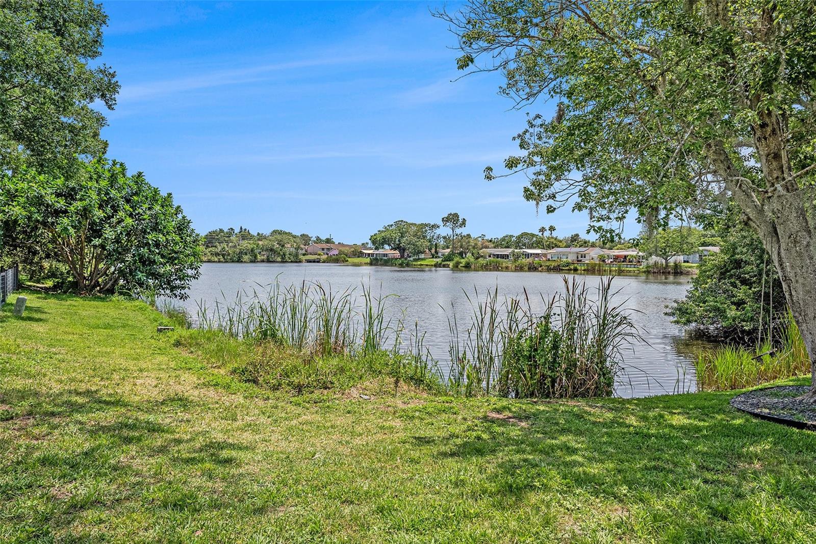 6520 MEADOWBROOK LANE