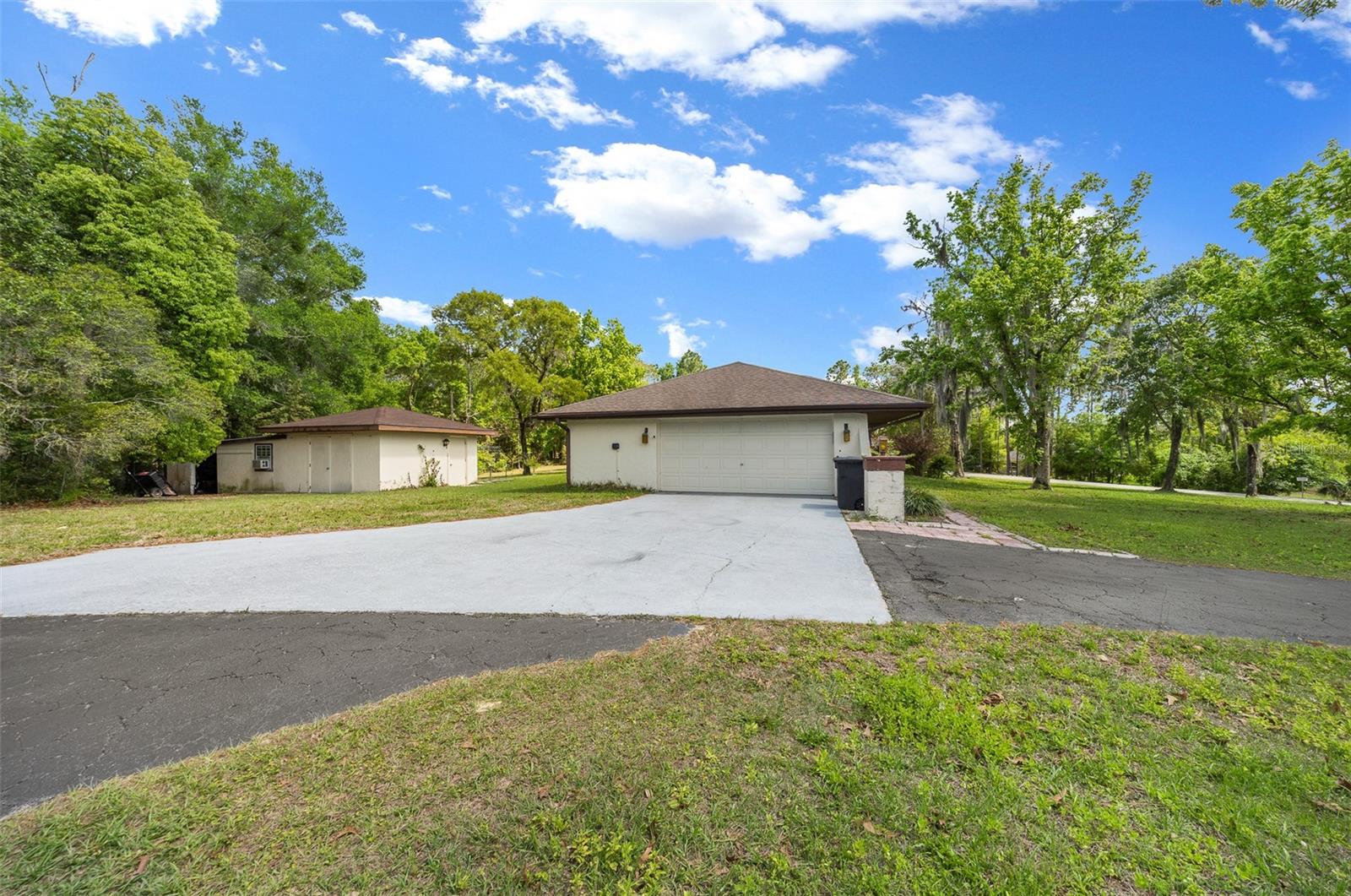 9000 SW 204TH CIRCLE