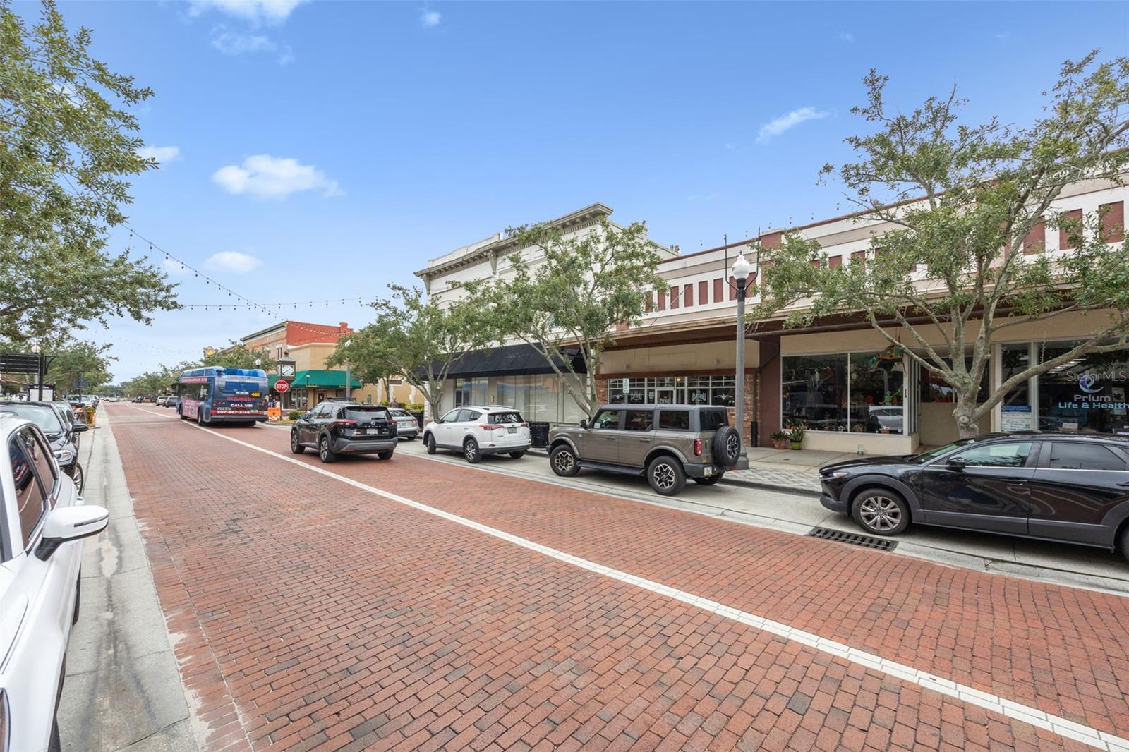 MARVANIA 1ST SEC - Residential