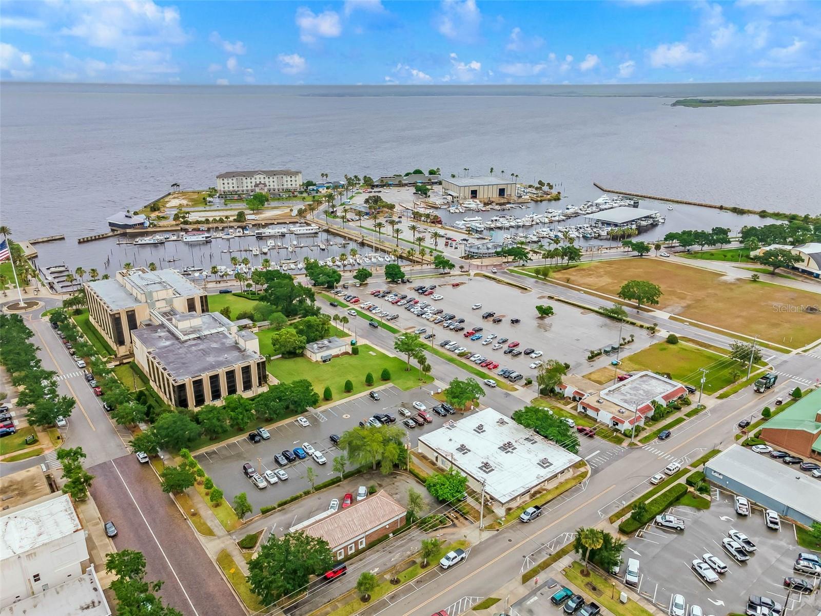 MARVANIA 1ST SEC - Residential