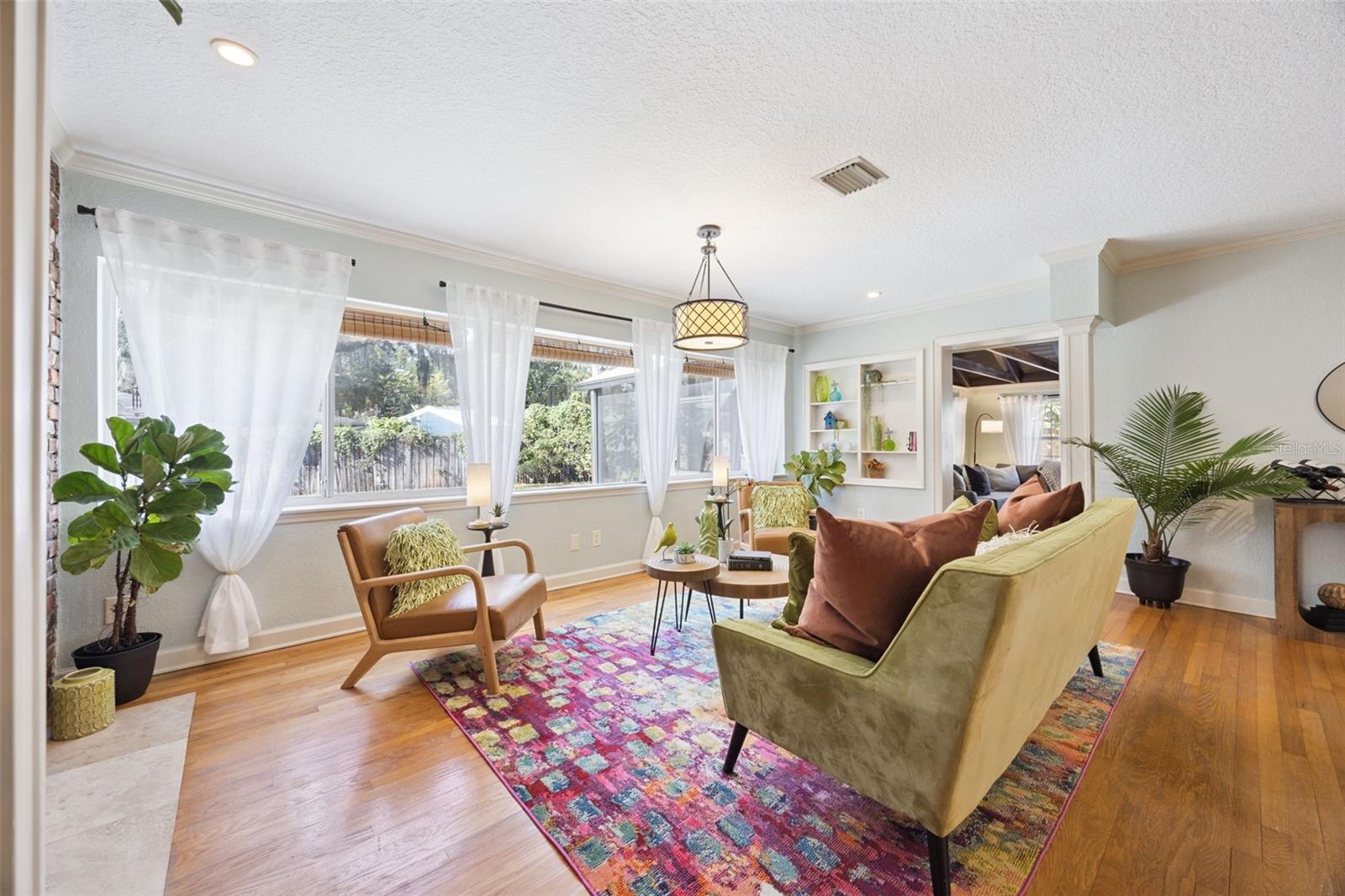 MARVANIA 1ST SEC - Residential