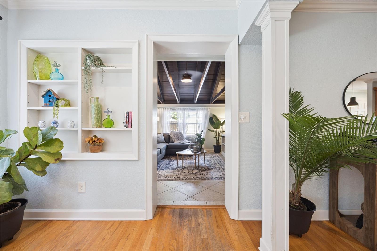 MARVANIA 1ST SEC - Residential