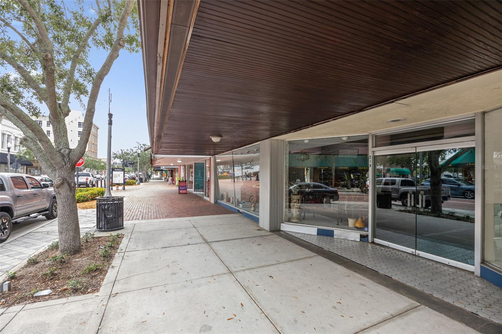 MARVANIA 1ST SEC - Residential