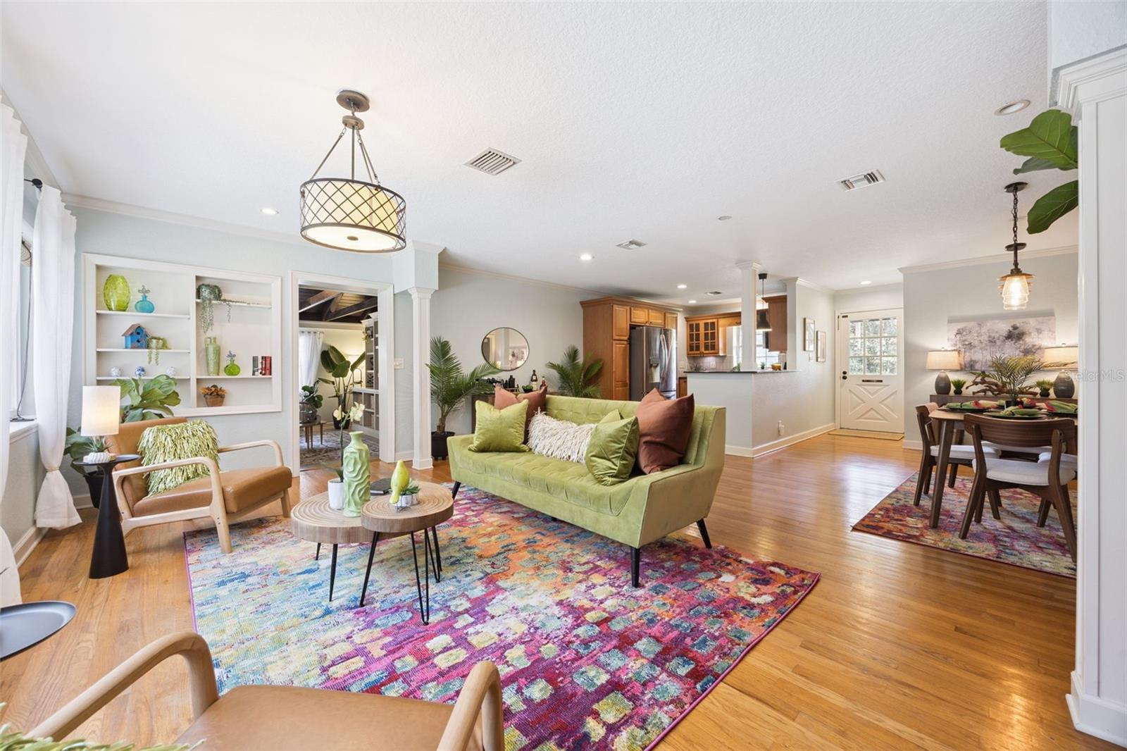 MARVANIA 1ST SEC - Residential