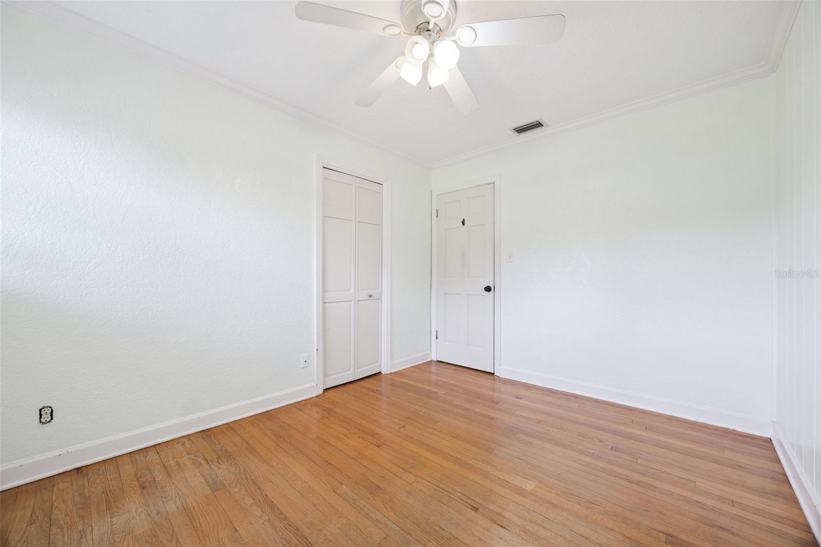 MARVANIA 1ST SEC - Residential