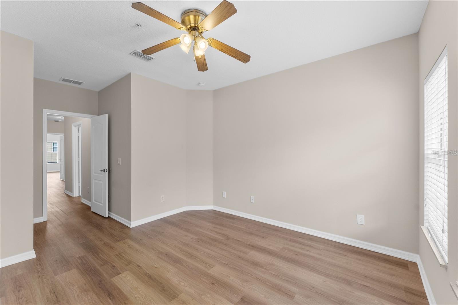 VILLA CAPRI/METROWEST PH 02 K - Residential