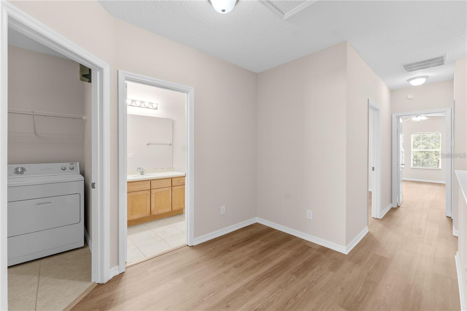 VILLA CAPRI/METROWEST PH 02 K - Residential