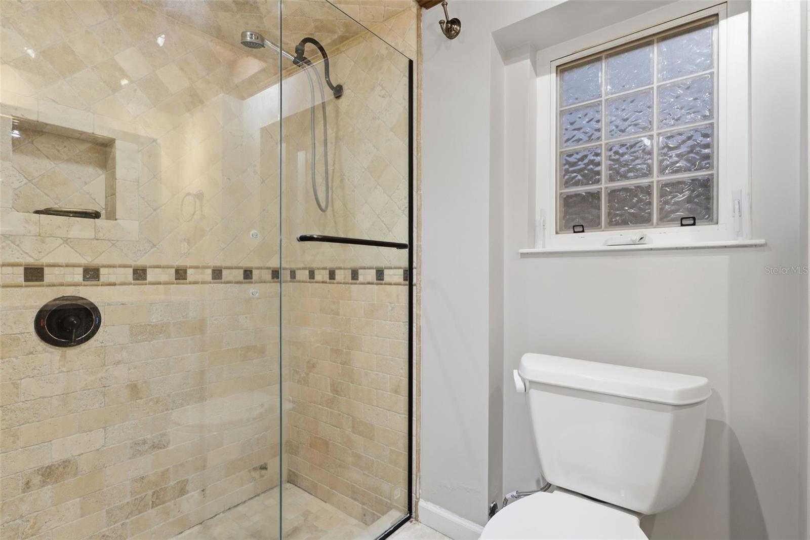 ORTONA NORTH - Residential