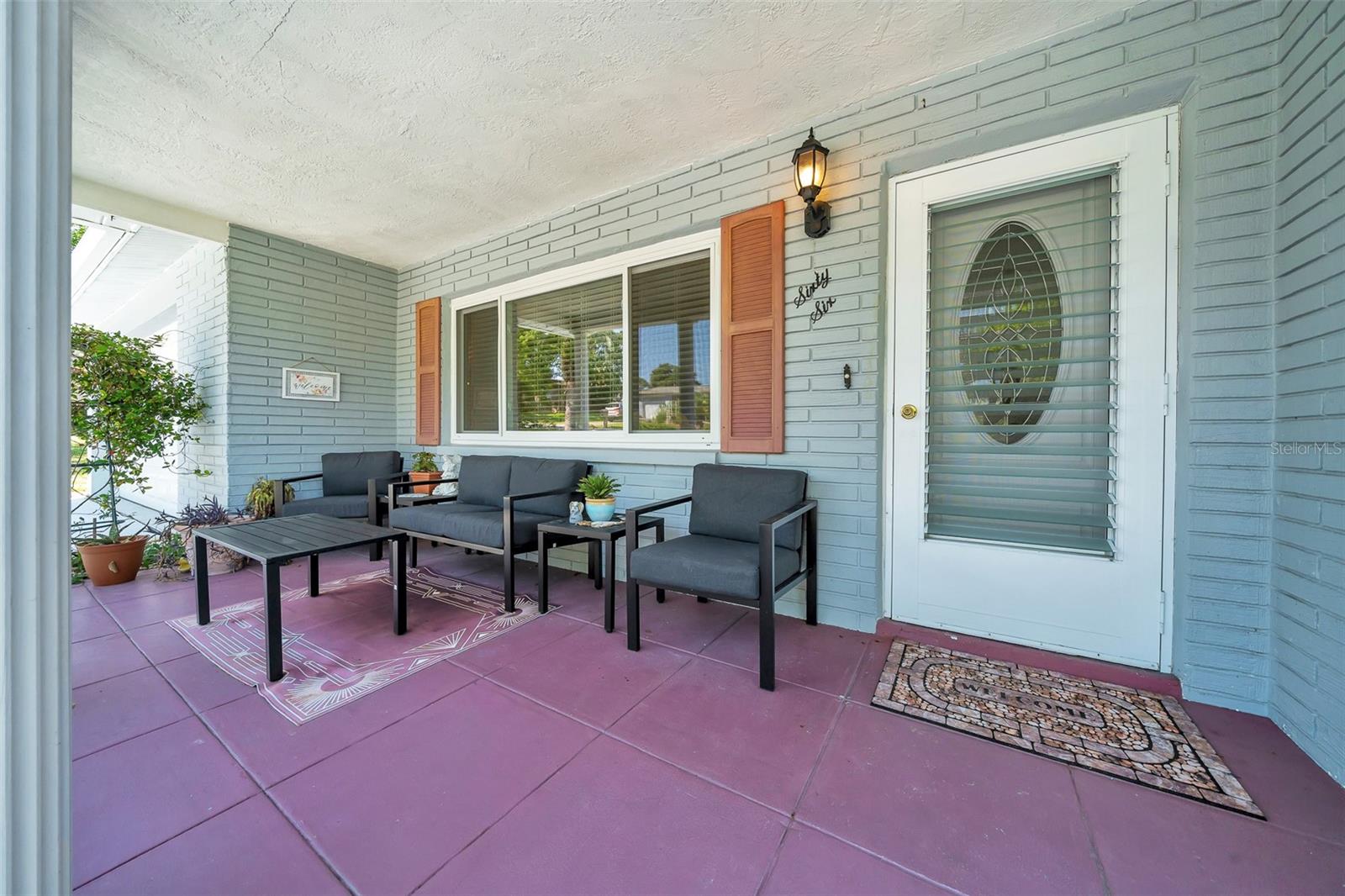 BEVERLY HILLS UNIT 04 - Residential