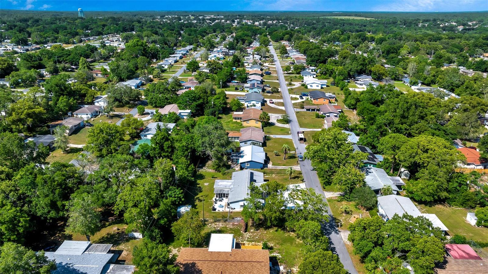 BEVERLY HILLS UNIT 04 - Residential