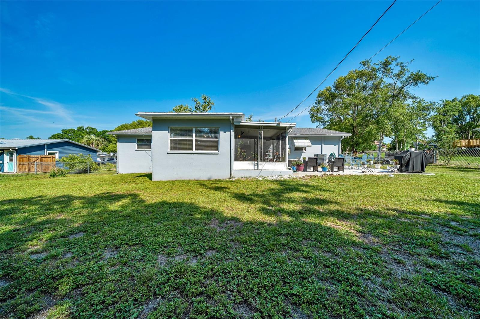 BEVERLY HILLS UNIT 04 - Residential