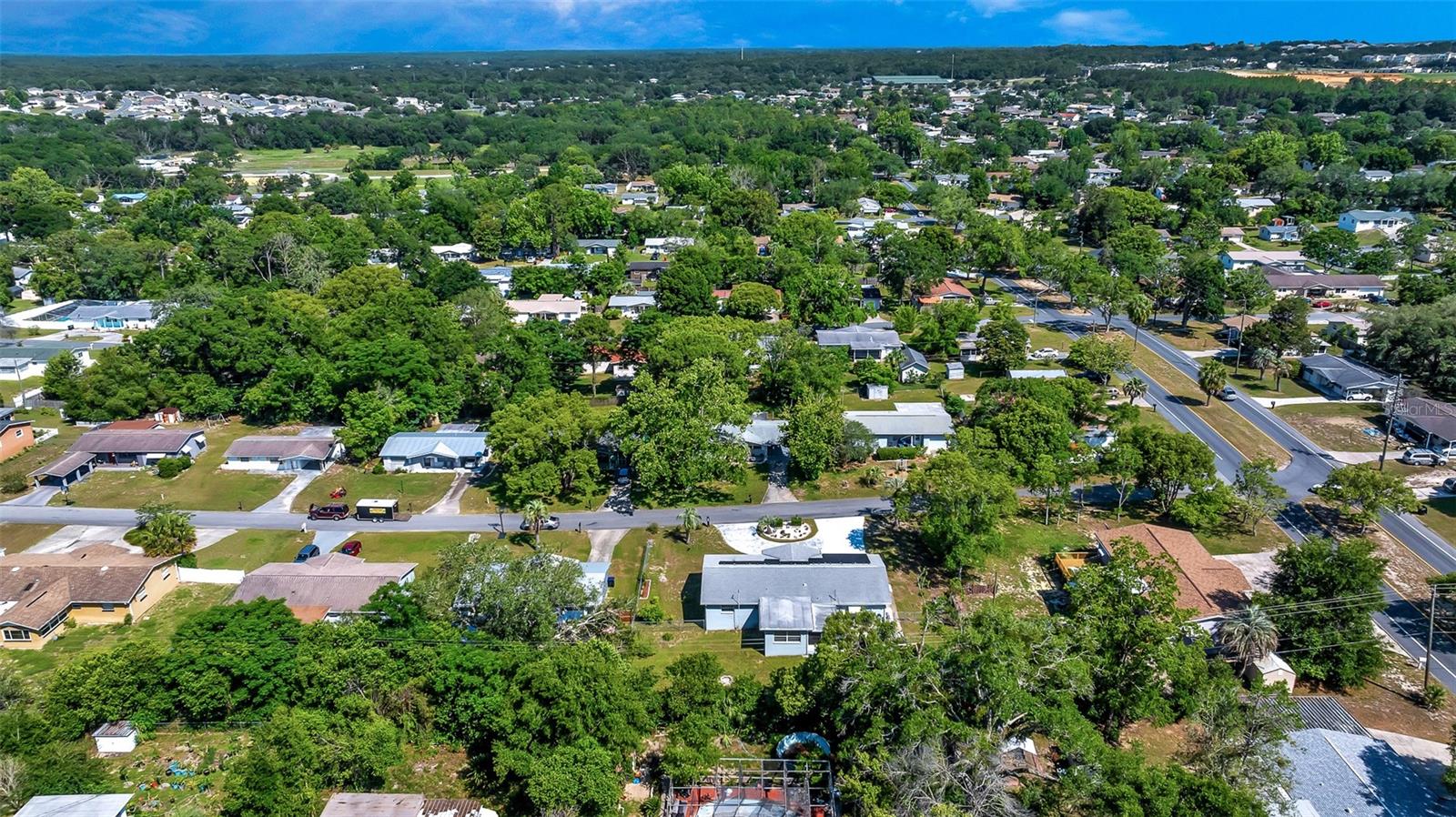 BEVERLY HILLS UNIT 04 - Residential