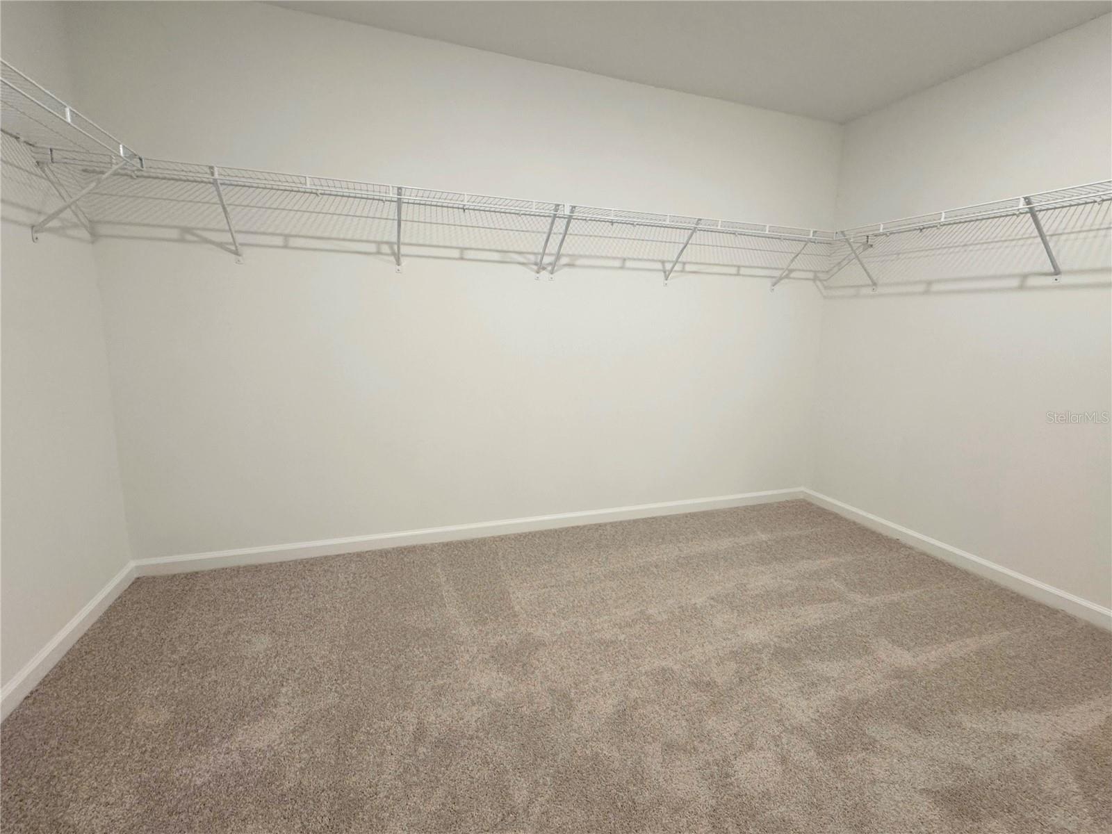 RANCHES/LK MCLEOD I - Residential Lease