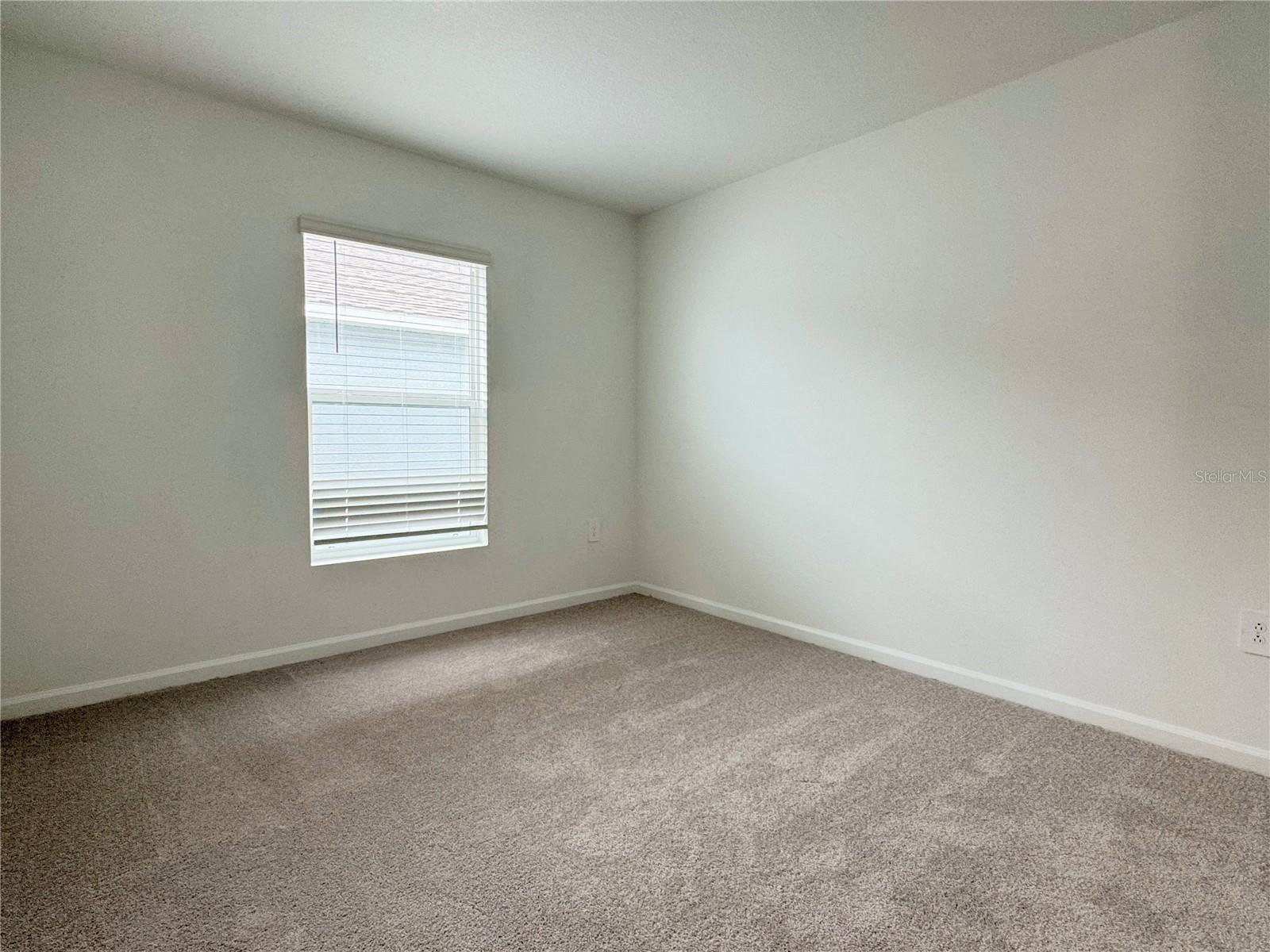 RANCHES/LK MCLEOD I - Residential Lease