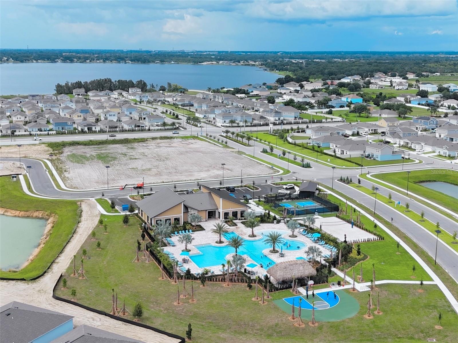 RANCHES/LK MCLEOD I - Residential Lease