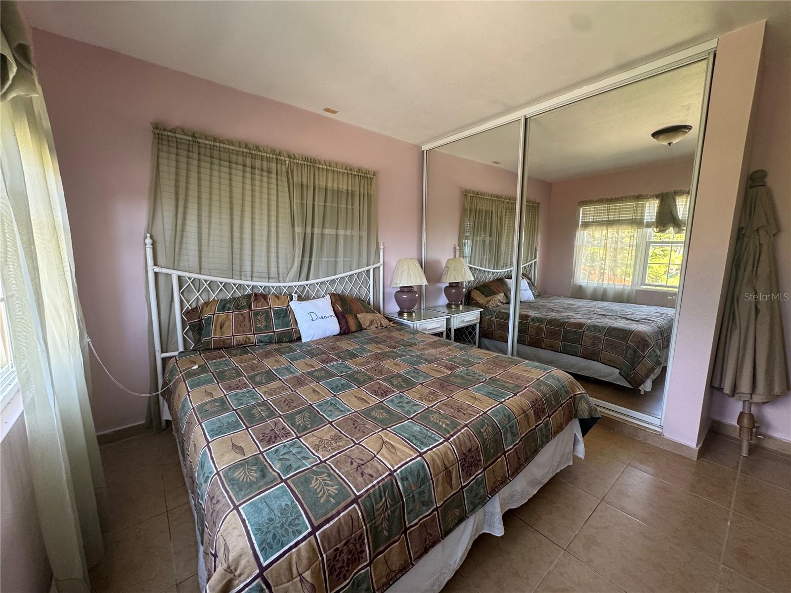 FINCAS MI RECREO - Residential